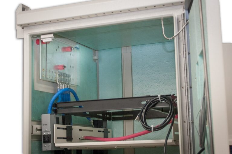 Battery-Cabinet-Single-Bay-9
